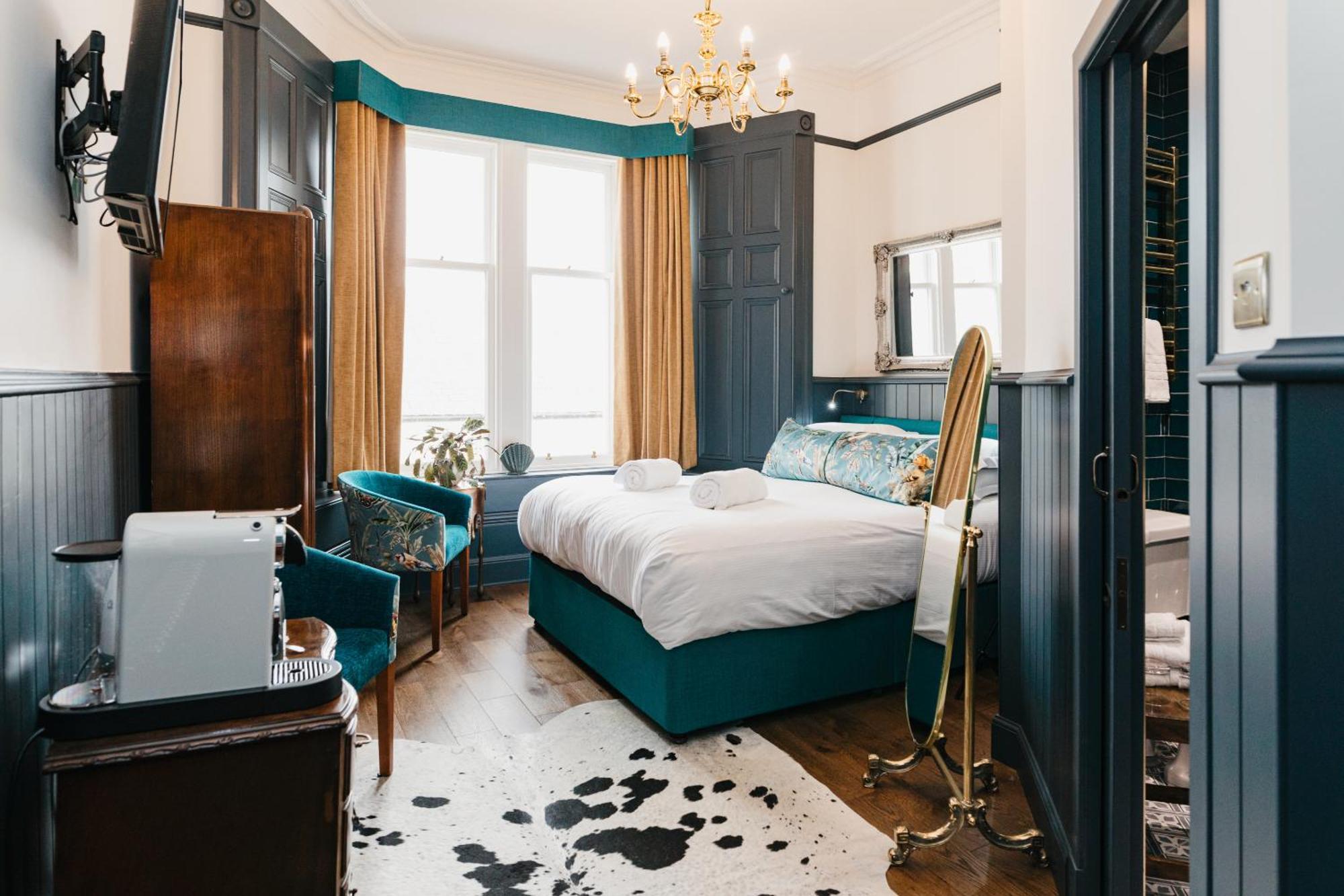 Coorie Inn Restaurant And Rooms Crieff Chambre photo