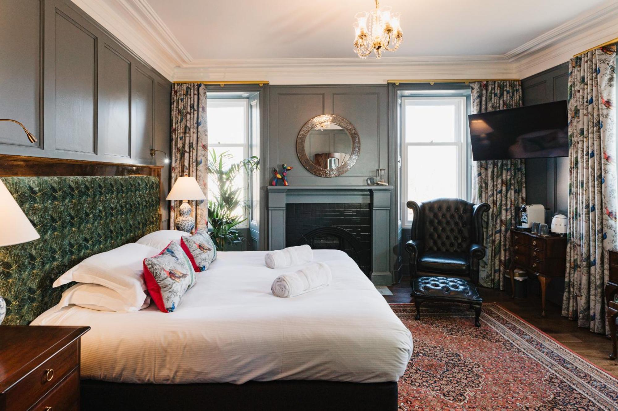 Coorie Inn Restaurant And Rooms Crieff Chambre photo