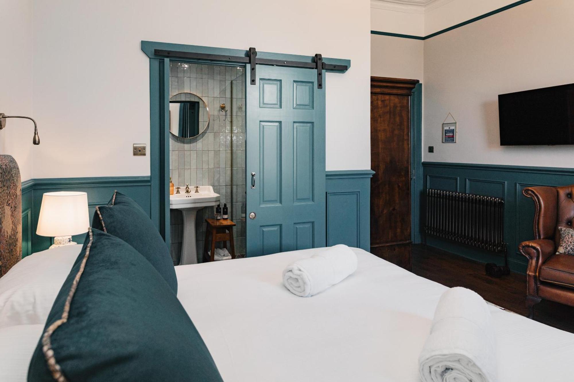 Coorie Inn Restaurant And Rooms Crieff Chambre photo