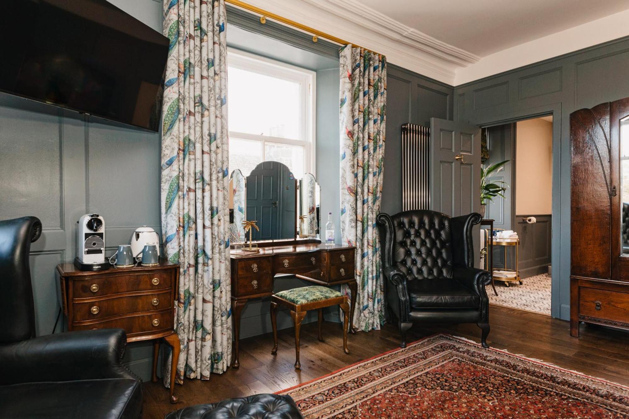Coorie Inn Restaurant And Rooms Crieff Chambre photo